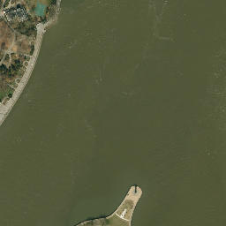 Satellite imagery of Hallets Point, US