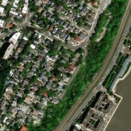 Satellite imagery of Days Point, US