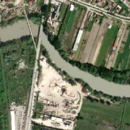 Satellite imagery of Mali Mbrostarit, AL