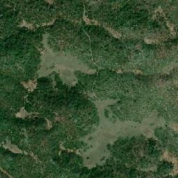 Satellite imagery of Golína, AL