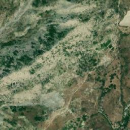 Satellite imagery of Qafa e Poshtëme, AL