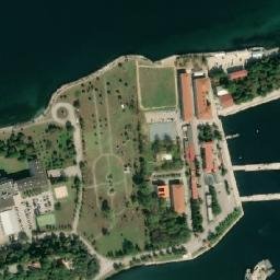 Satellite imagery of Gölcük Burnu, TR