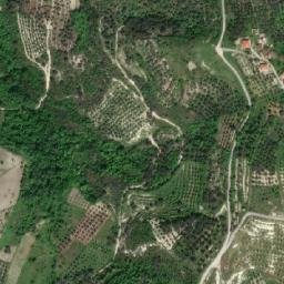 Satellite imagery of Qafa e Shkallës, AL