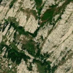 Satellite imagery of P’ok’r Artavaz, AM