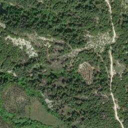 Satellite imagery of Mal Fikut Maze, AL