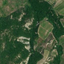 Satellite imagery of Qafa e Malinatit, AL