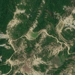 Satellite imagery of Qafa e Malinatit, AL