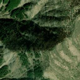Satellite imagery of Mal Moravë, AL