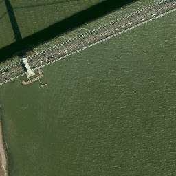 Satellite imagery of Vandeventers Point, US