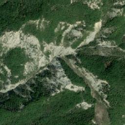 Satellite imagery of Mali Levanit, AL