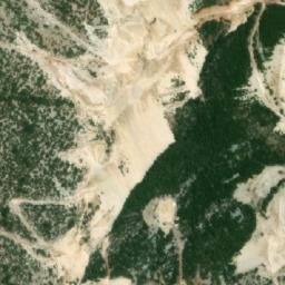 Satellite imagery of Qafa e Kulmakës, AL