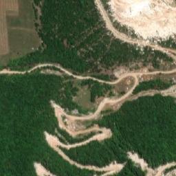 Satellite imagery of Qafa e Devries, AL