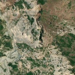Satellite imagery of Mal Plashnik, AL