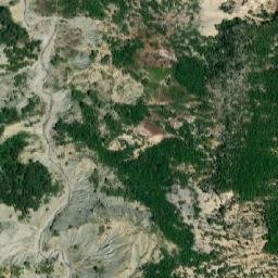 Satellite imagery of Mal Plashnik, AL