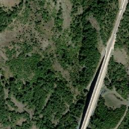 Satellite imagery of Qafa e Qarrit, AL