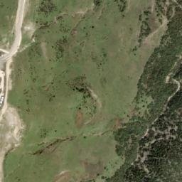 Satellite imagery of Qafa e Qishbardhës, AL