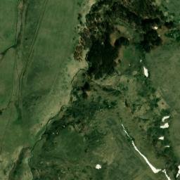Satellite imagery of Bezhan, AL