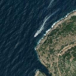 Satellite imagery of Shkëmbi i Puriqit, AL