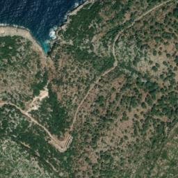 Satellite imagery of Shkëmbi i Puriqit, AL