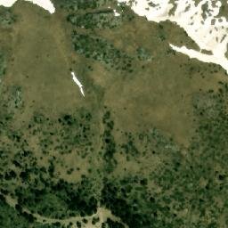 Satellite imagery of Bátarosh, AL