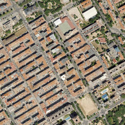 Satellite imagery of Tumba de Largo Caballero, ES