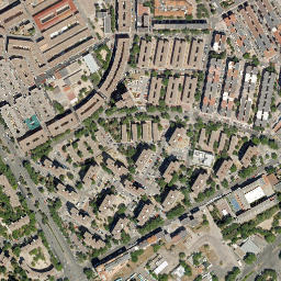 Satellite imagery of Tumba de Largo Caballero, ES