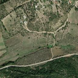 Satellite imagery of Kurrizi Donie, AL