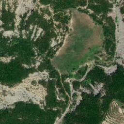Satellite imagery of Majë Lefunjë, AL