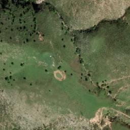 Satellite imagery of Mal Lopëvet, AL