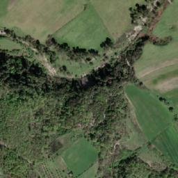 Satellite imagery of Qafa e Dushkut, AL