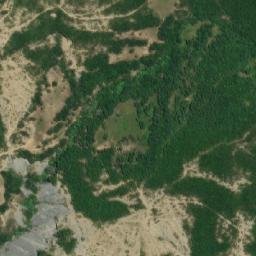 Satellite imagery of Bregu i Tolarit, AL