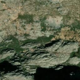 Satellite imagery of cairn, ES