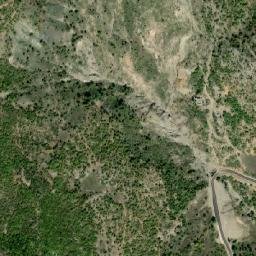 Satellite imagery of Qafa e Barmashit, AL