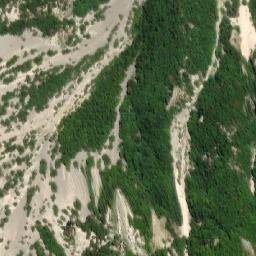 Satellite imagery of Maja e Buzë Derrit, AL