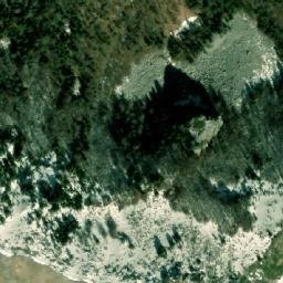 Satellite imagery of Mal Kamenik, AL