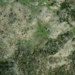 Satellite imagery of Mali Valthit, AL