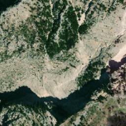 Satellite imagery of Maja e Çikës, AL