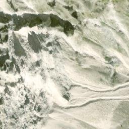 Satellite imagery of Maja e Dritës, AL