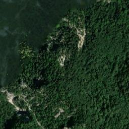 Satellite imagery of Çeçuk, AL