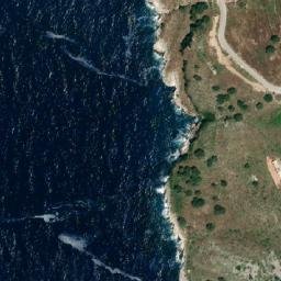 Satellite imagery of Qafa Lerës, AL