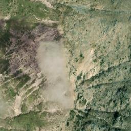 Satellite imagery of Mal Lucë, AL