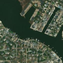 Satellite imagery of Wardells Neck, US