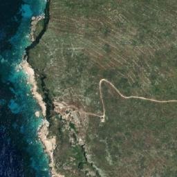 Satellite imagery of Maja e Palermos, AL