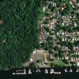 Satellite imagery of Diehl Point, US