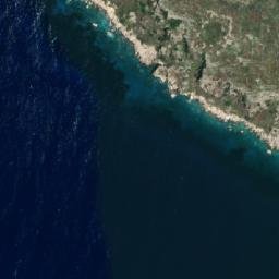 Satellite imagery of Maja e Palermos, AL