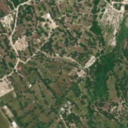 Satellite imagery of Bregu i Tumës, AL