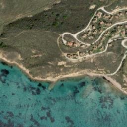 Satellite imagery of Klás, GR