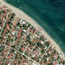 Satellite imagery of Ákra Platamón, GR
