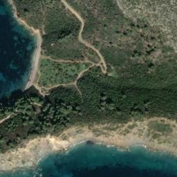 Satellite imagery of Ákra Dhrépanon, GR
