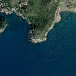 Satellite imagery of Castello di Castrocucco, IT
